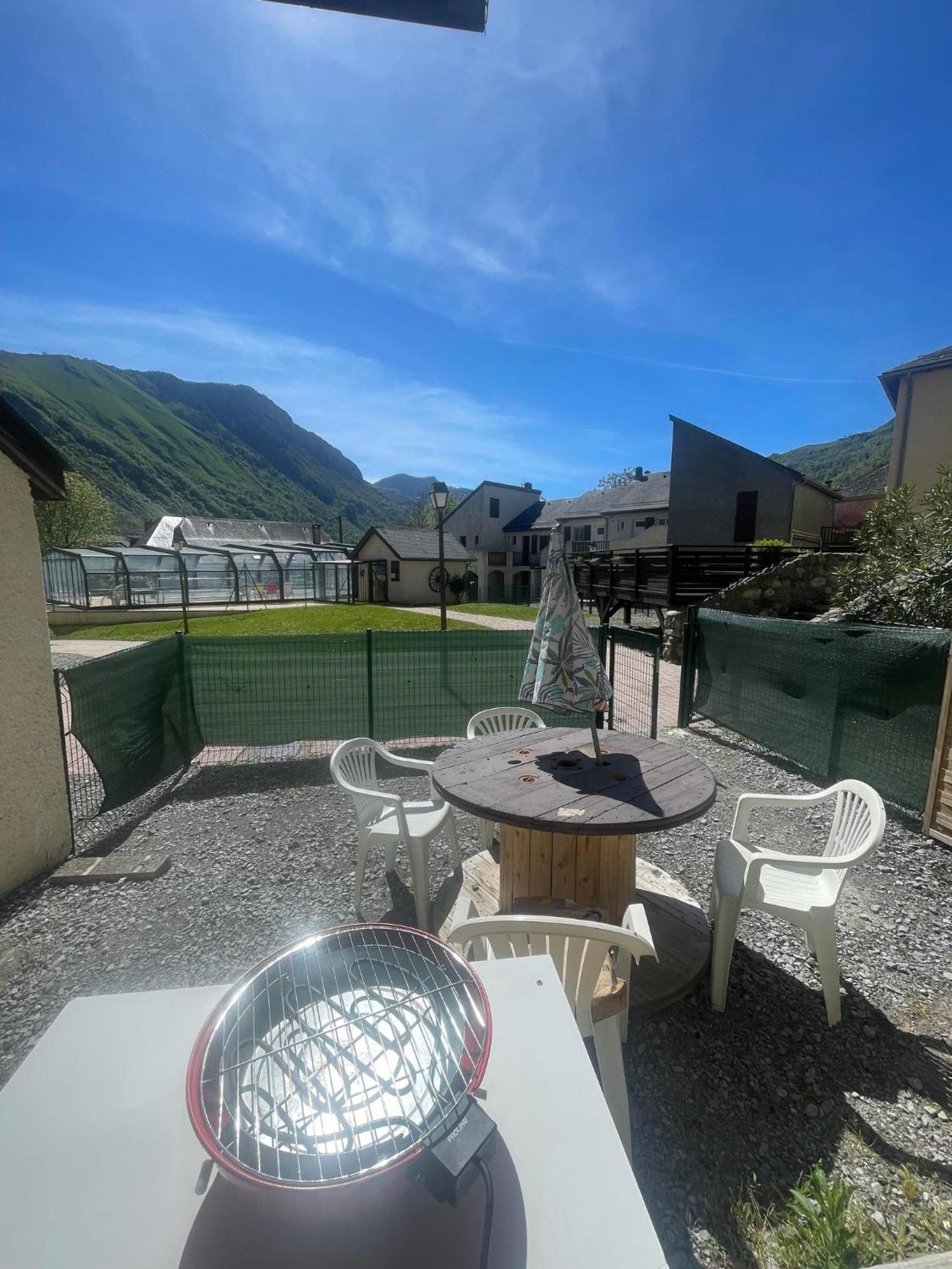 Appartement Avec Piscine En Vallee D'Ossau Bielle ภายนอก รูปภาพ